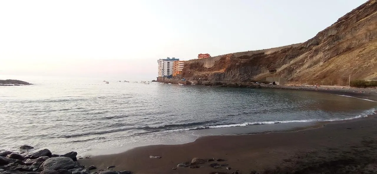 Beautiful Beach Santa-Cruz de Ténérife 0*,